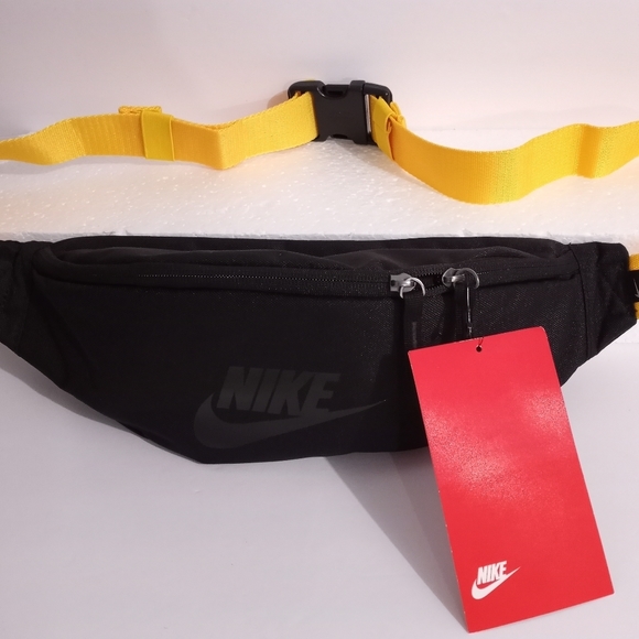 yellow nike fanny pack